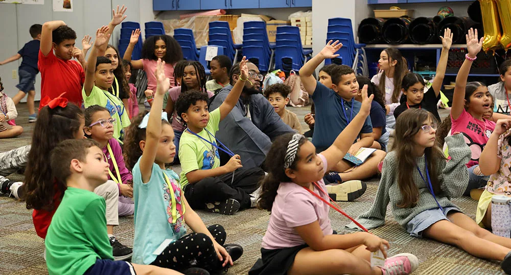 mission-service Children and leaders serving together